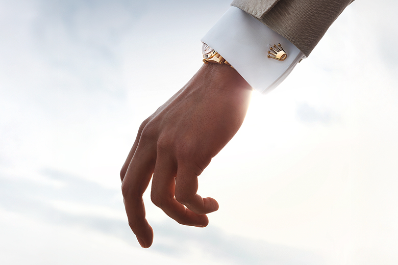 rolex-accessories-cover-rolexcufflinks_2403jva_001-portrait