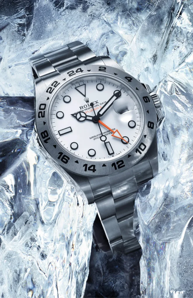 rolex-explorer-ii-ambiance-m226570-0001-portrait