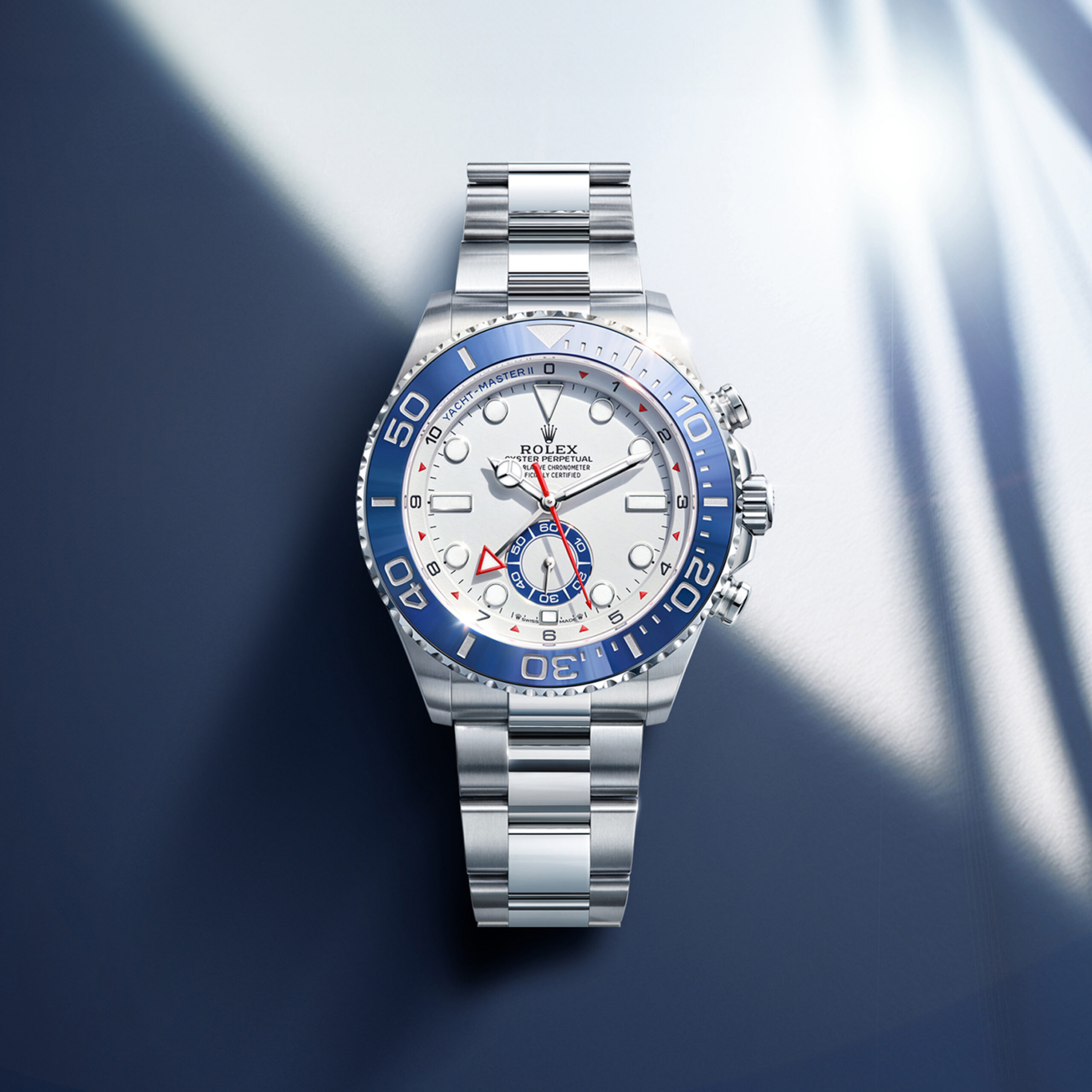 rolex-collection_banner-yacht-master-II-cover-m126680-0001-portrait