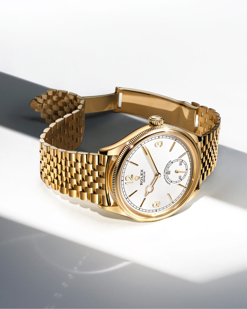 rolex-oyster-perpetual-universal-classic-style-m52508-0008_portrait