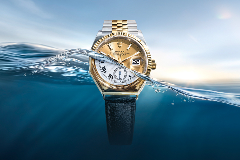 rolex-oyster-story-m126233-0015_first_oyster_octagonal_1926_2604_0001_ecirgb-portrait