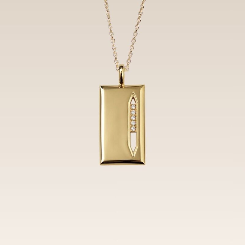Pingente Placa em Ouro Amarelo com Diamante